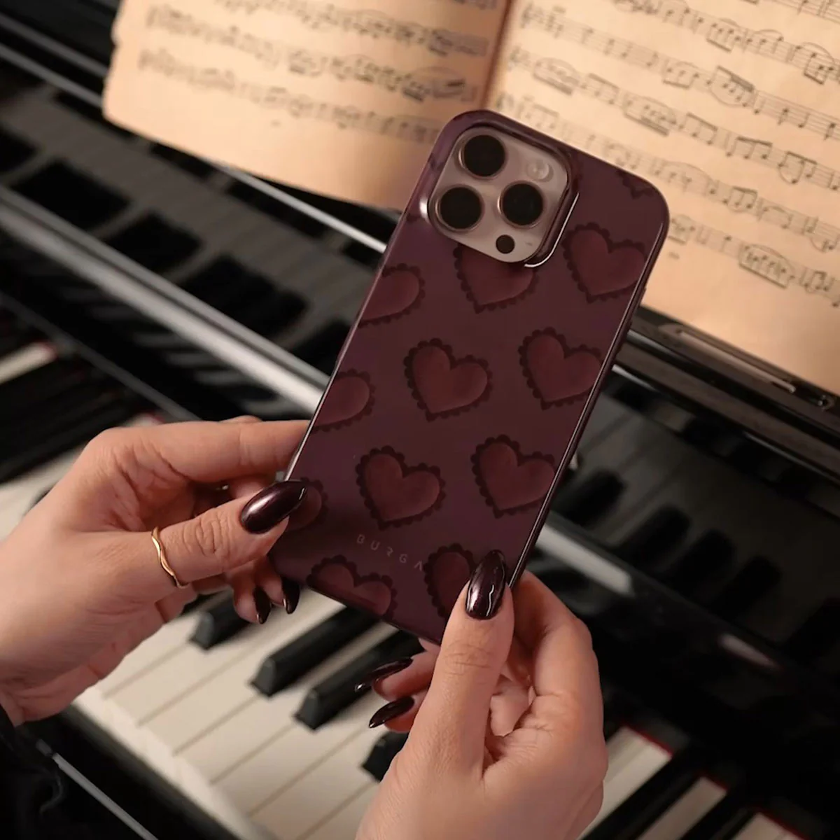 Loveholic - Samsung Galaxy A37 5G Case - Image 5