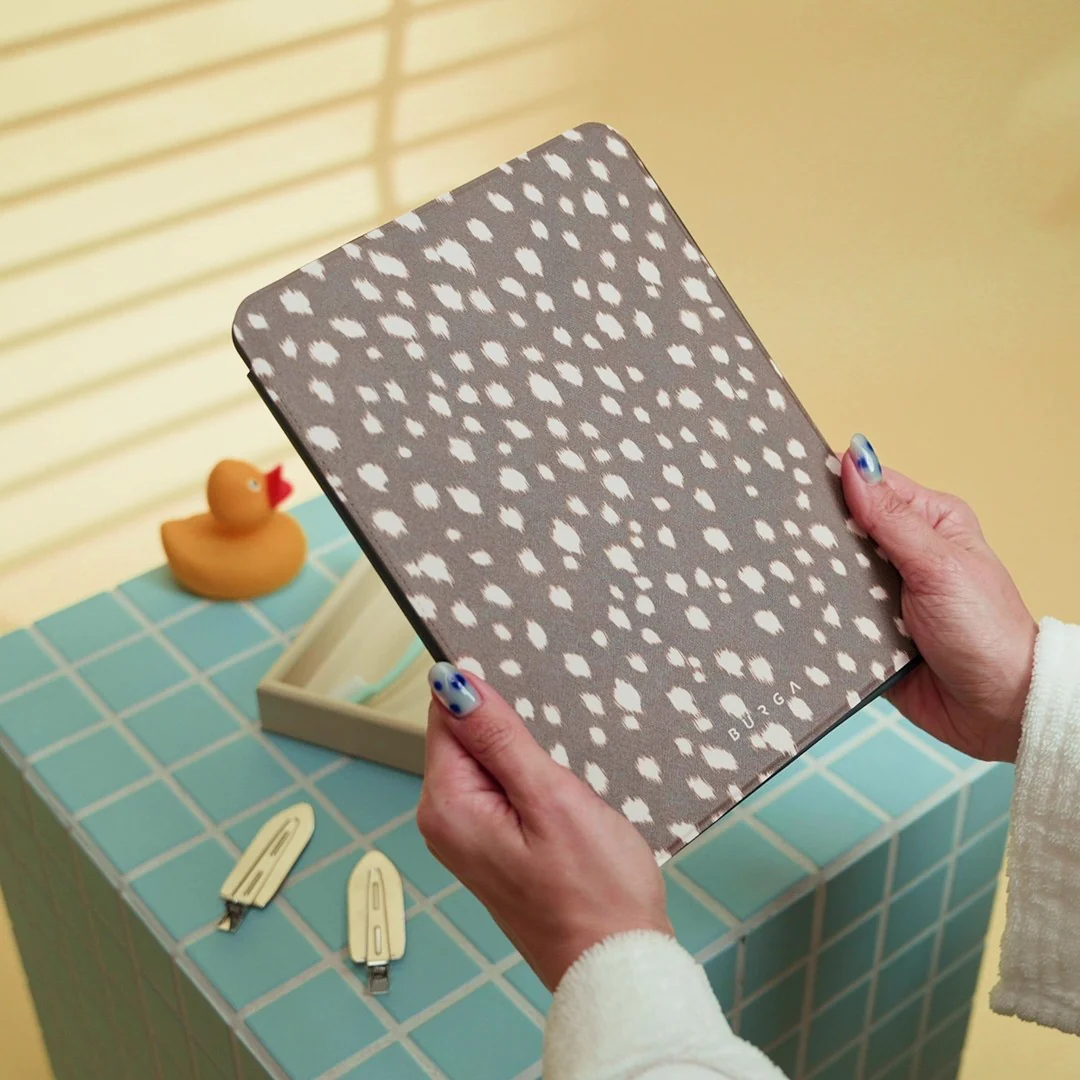 Sleeping In - iPad Mini 7.9 (5th Gen) Case - Image 8